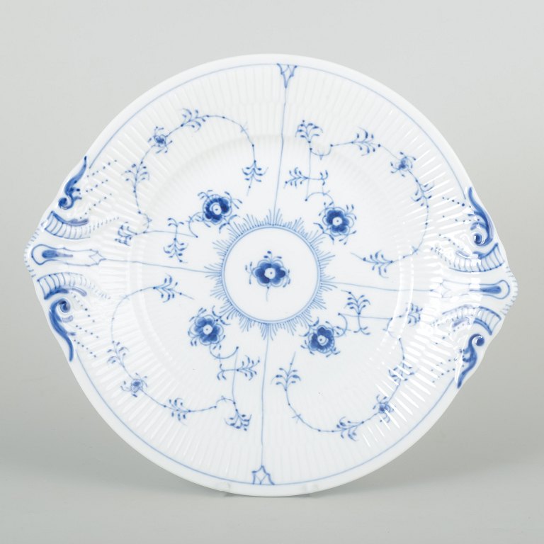 Royal Copenhagen
Serveringsfad, model 1/319, 1900-tallets anden halvdel.