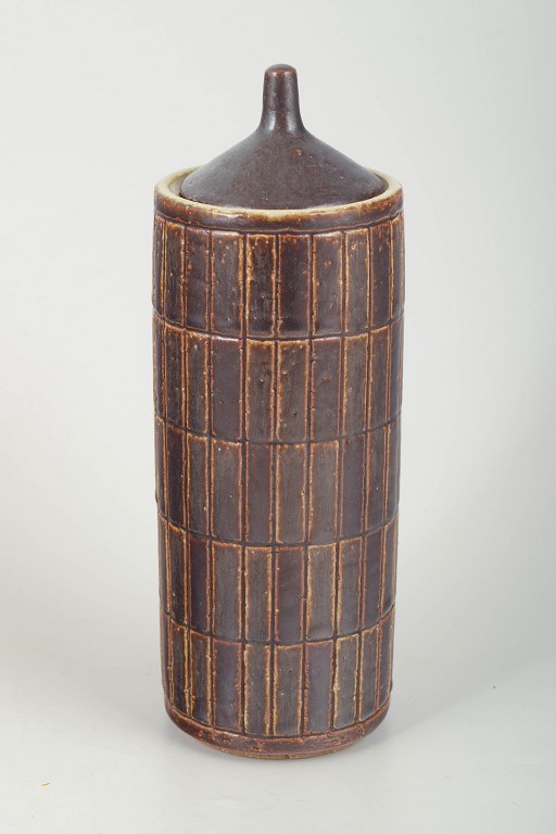 Palshus (Per and Annelise Linnemann-Schmidt)Large lidded vase, 1970s.