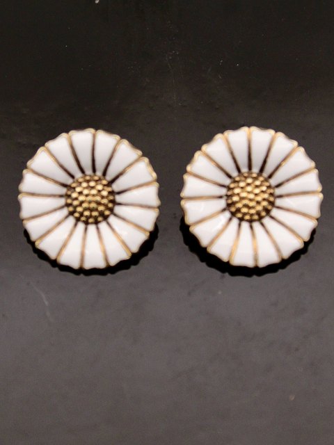 A. Michelsen daisy ear clip