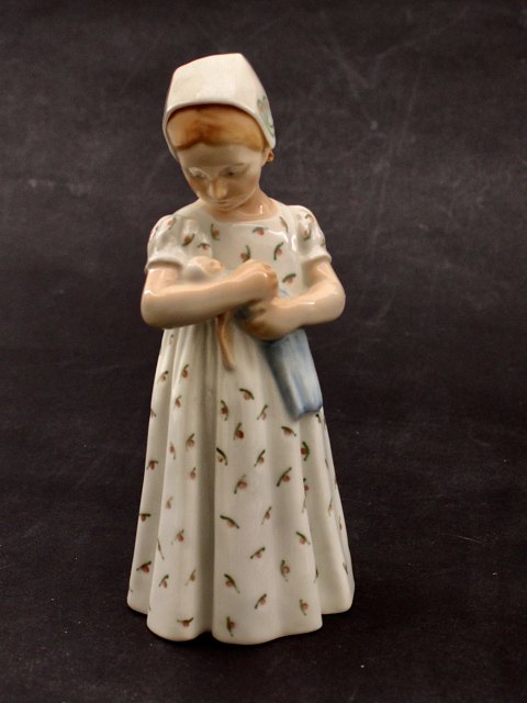 Royal Copenhagen Mary med dukke 561