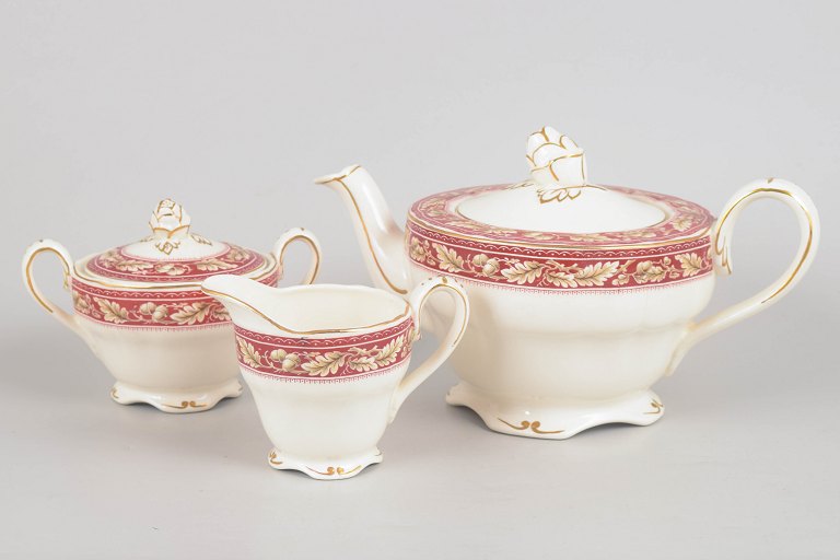 Marlborough Royal Petal, tesæt i tre dele.