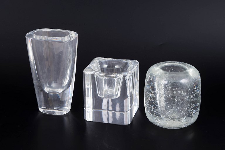 Sæt med tre kunstglasvaser, Göran Wärff og andre.