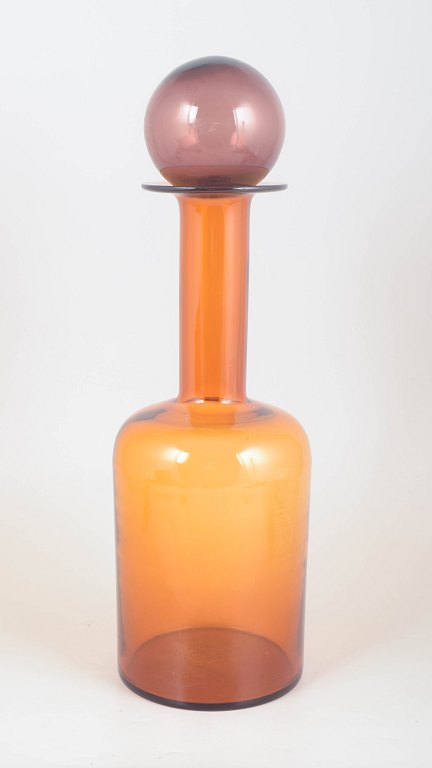 Otto Brauer for Holmegaard, art glass vase.