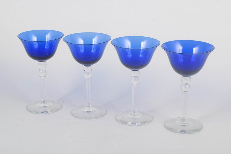 Monica Bratt for Gullaskruf, set of four wine glasses.